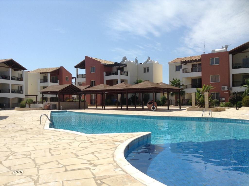 Adriana Holiday Resort Paphos Exterior photo